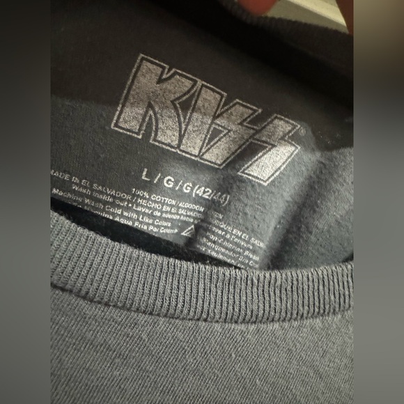 KISS Women’s Band Tee - Picture 2 of 2